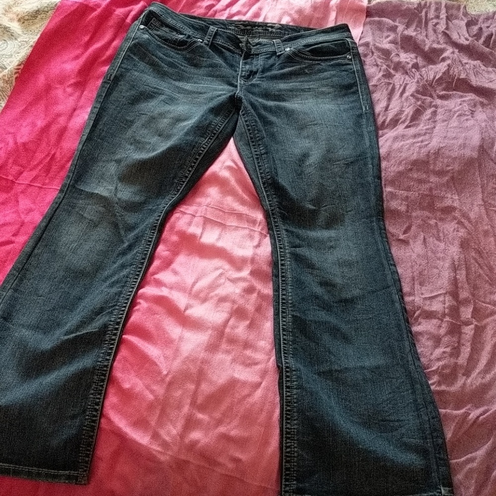 Gently worn Seven7 boot cut jeans